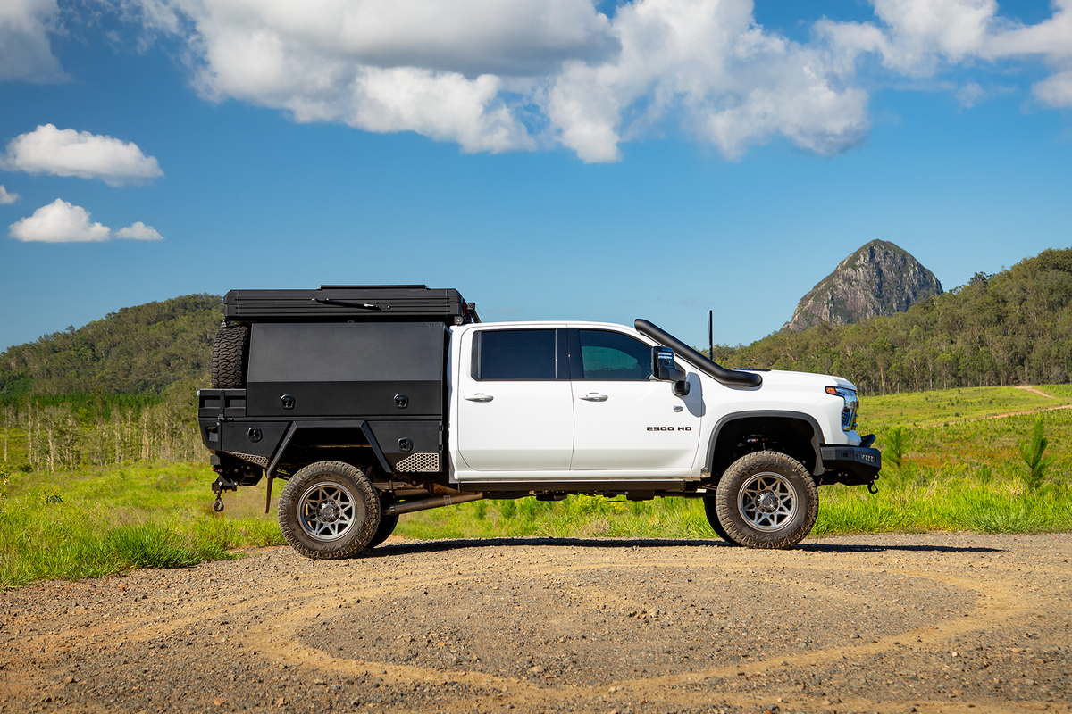 Teralume-Industries-USA-Chev-2500-Gen2-ServiceBody1800x1200(13).png