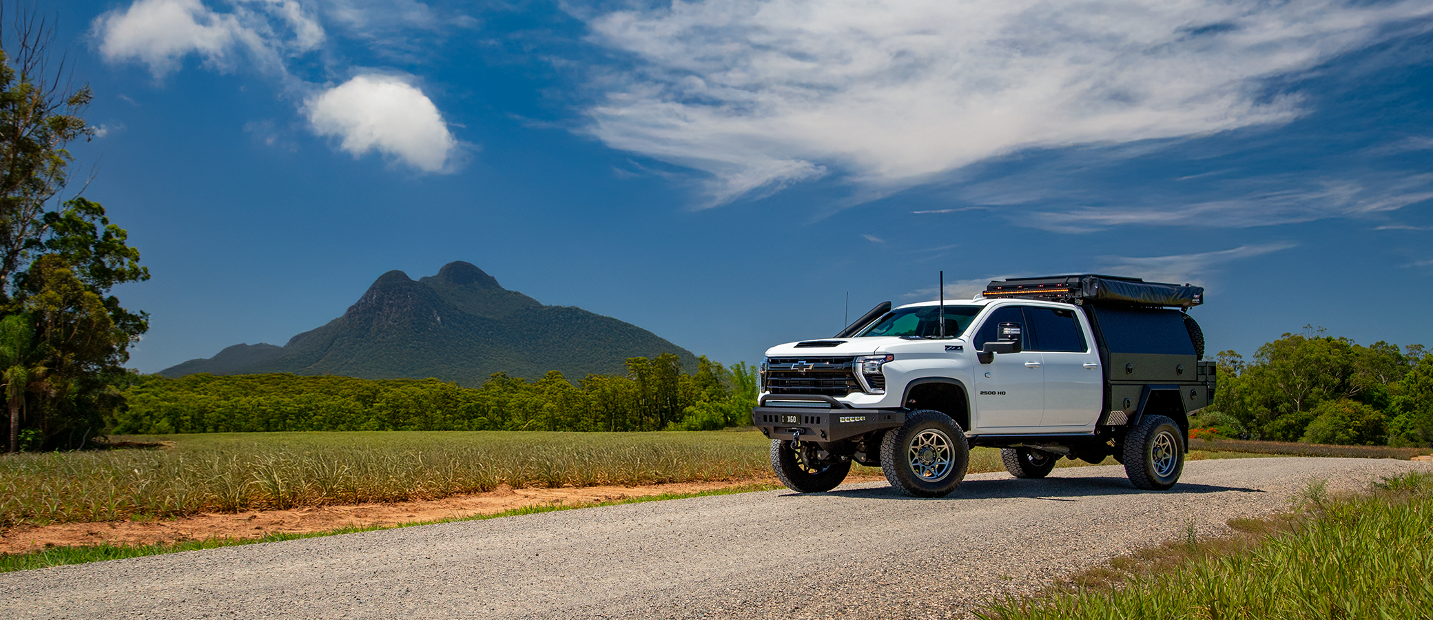 USA 2500 truck with XGO chassis-mount setup
