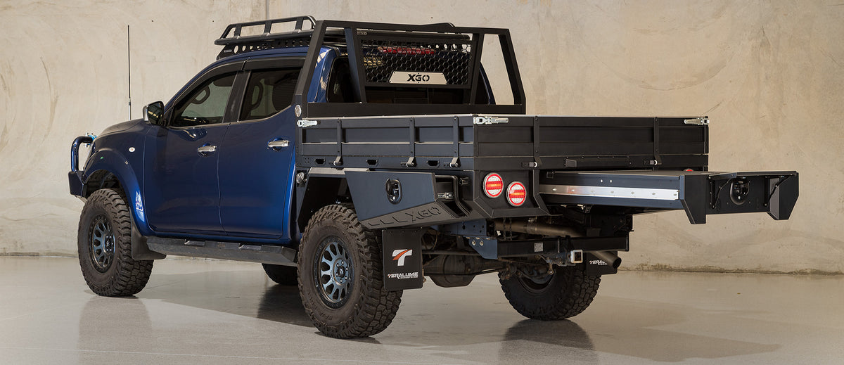 Nissan Navara NP300 with an XGO tray, the drawer out